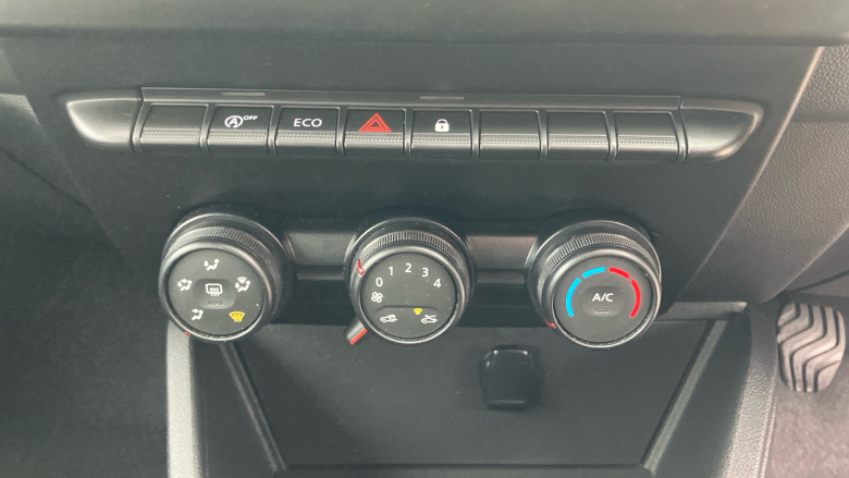 Dacia Duster 1.0 TCe 90 Essential 5dr Petrol Estate